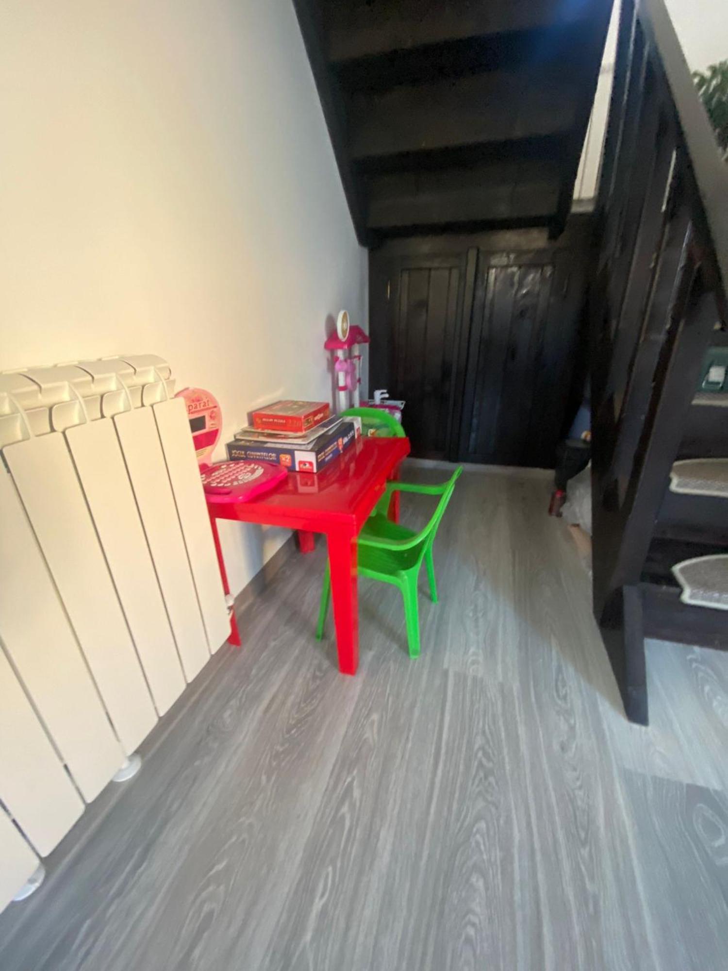 Vila Raisa Neagra Sarului Exteriör bild